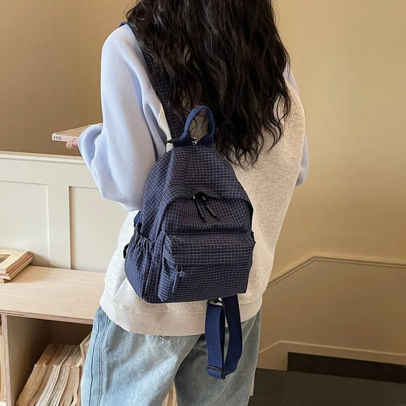 

Mini Grid Pattern Casual Daypack Backpack, Lightweight Small Rucksack for Women, Ideal for Daily Commuting, Short Trips