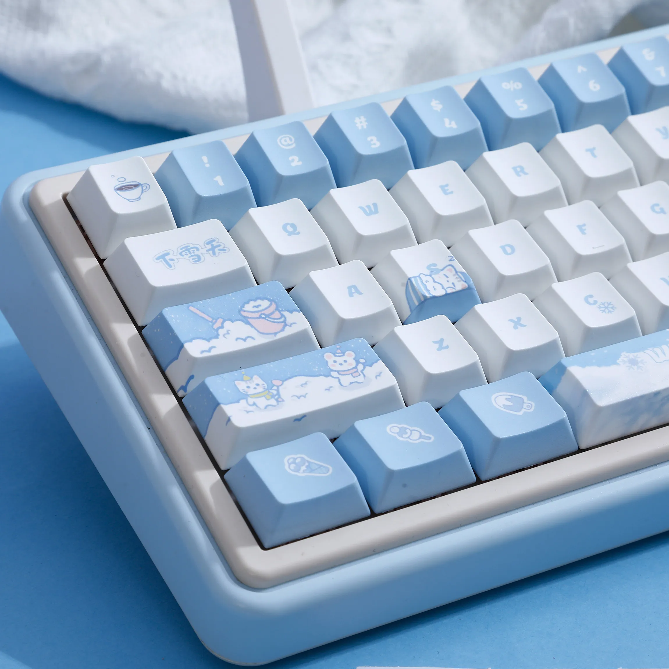 120 Keys Snowball PBT Keys Cherry Keycaps Cute Keycap Gift for Girl Dye-Sub Mechanical Keyboard for Made68 Mad68 Wooting 60