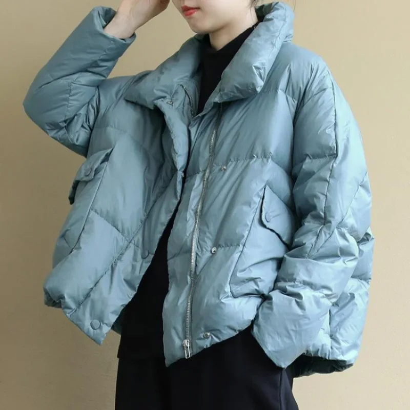 

023 New Women White Duck Down Jacket Winter Coat Female Short-Length Loose Parkas Little Fresh Outwear Pure Color Overcoat