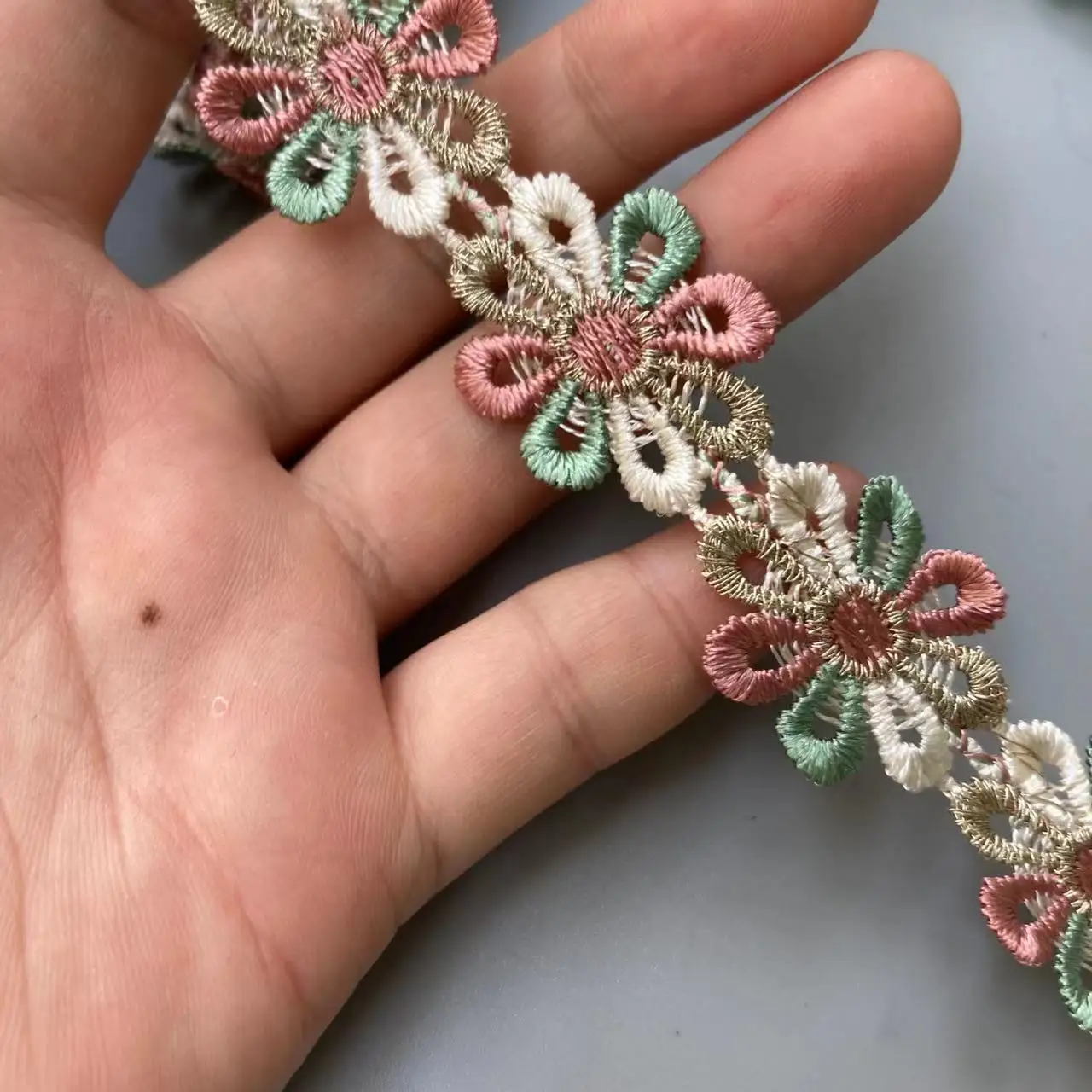 1 Yard 3cm Rose Flower New Water Soluble Lace Embroidery Lace Four-Color Gold Thread Embroidered Barcode Dress Skirt Accessories