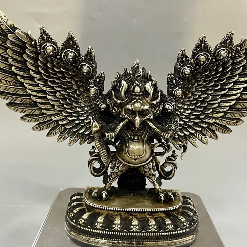 Antique-style distressed Garuda figurine, Tibetan Tantric guardian bird, decorative craft