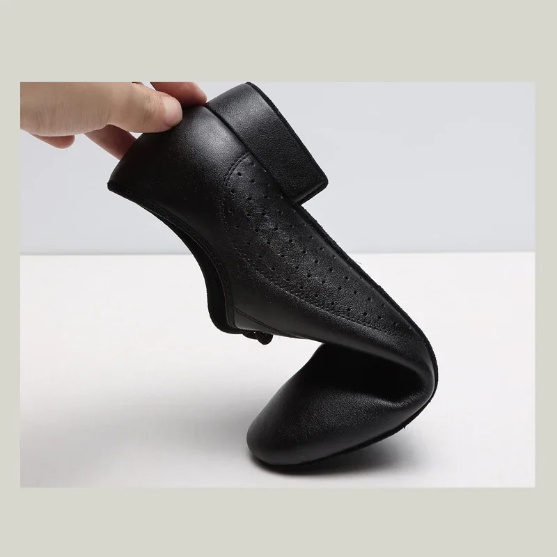 new Latin Dance Shoes Modern Men\'s Ballroom Tango Man dance shoes Indoor Suede Soles black white Leather Modern Dance shoes men