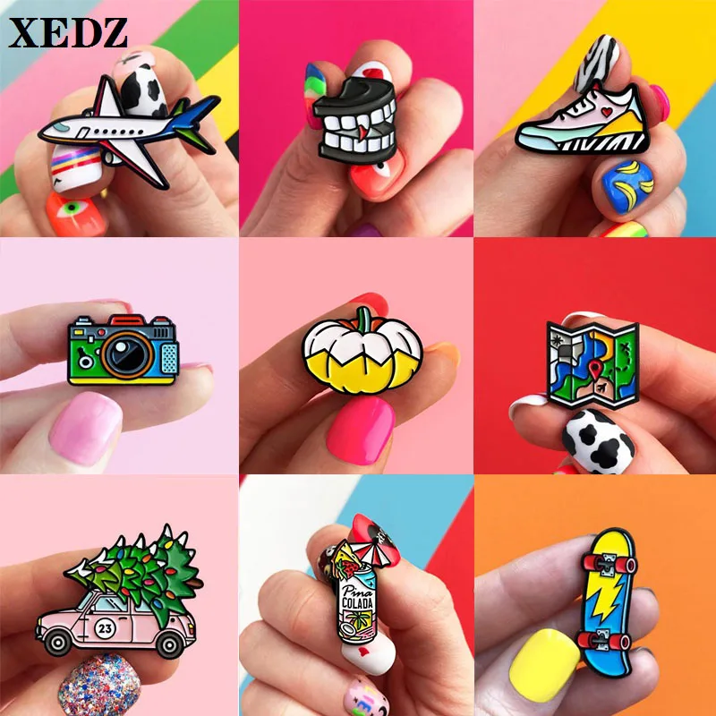 Creative Fashion Camera Enamel Pin Crystal Ball Skateboard Shoes Drink Christmas Brooch Denim Backpack Lapel Badge Jewelry Gift