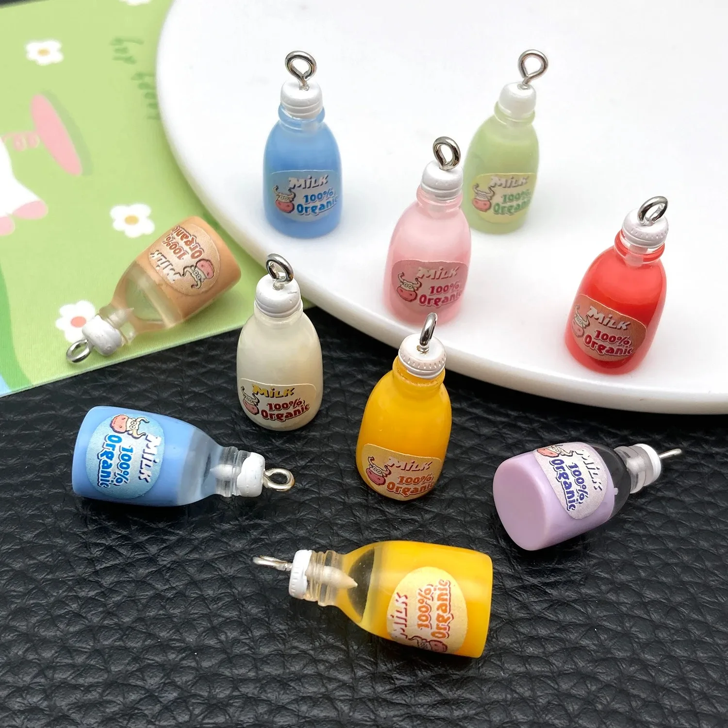 10pcs Two-Tone Round Transparent Milk Bottle Miniature Food Play Decorations, Refrigerator Magnets, Keychain Charms Resin Orn