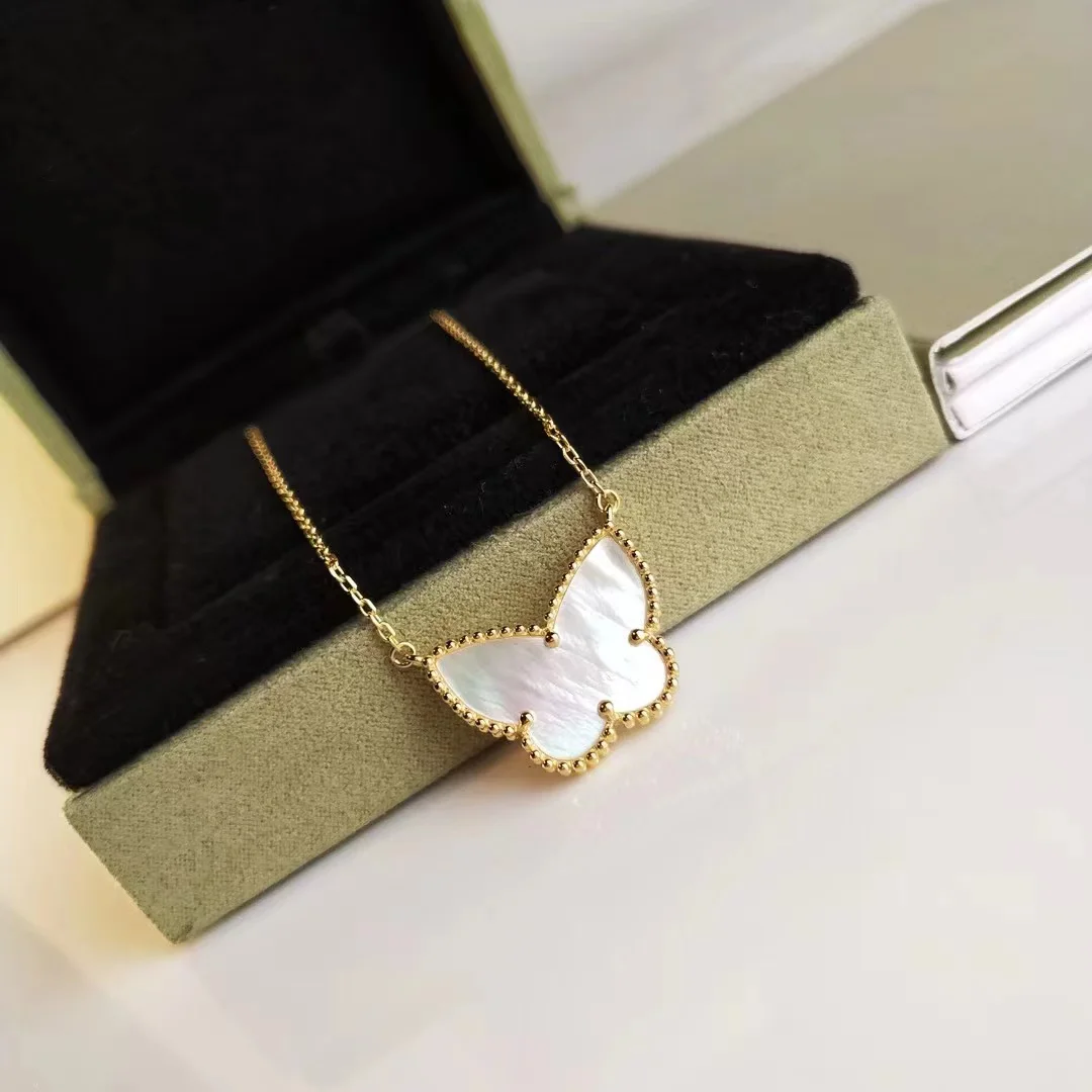 Fashionable Classic Large Natural Fritillaria Butterfly Collar Necklace with High Luxury and Suitable for Wedding Wearing