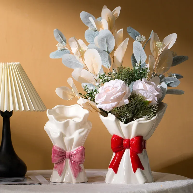 New Ceramic Vase Bow Tie Bouquet Flower Vase Bouquet Arrangement Terrarium Accessories Ceramic Handicrafts Home Decoration