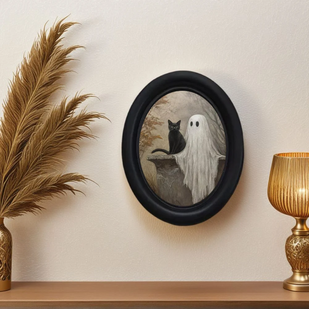 1 Piece of Vintage Gothic Victorian Style Mural - Little Ghost and Black Cat Sitting Together, Oval Wooden Decorative Sign, Handmade Photo Transfer Printing, Suitable for Home and Office Wall Decoration, Holiday Decoration, 4.16X 5.25inch , Wall Decoration