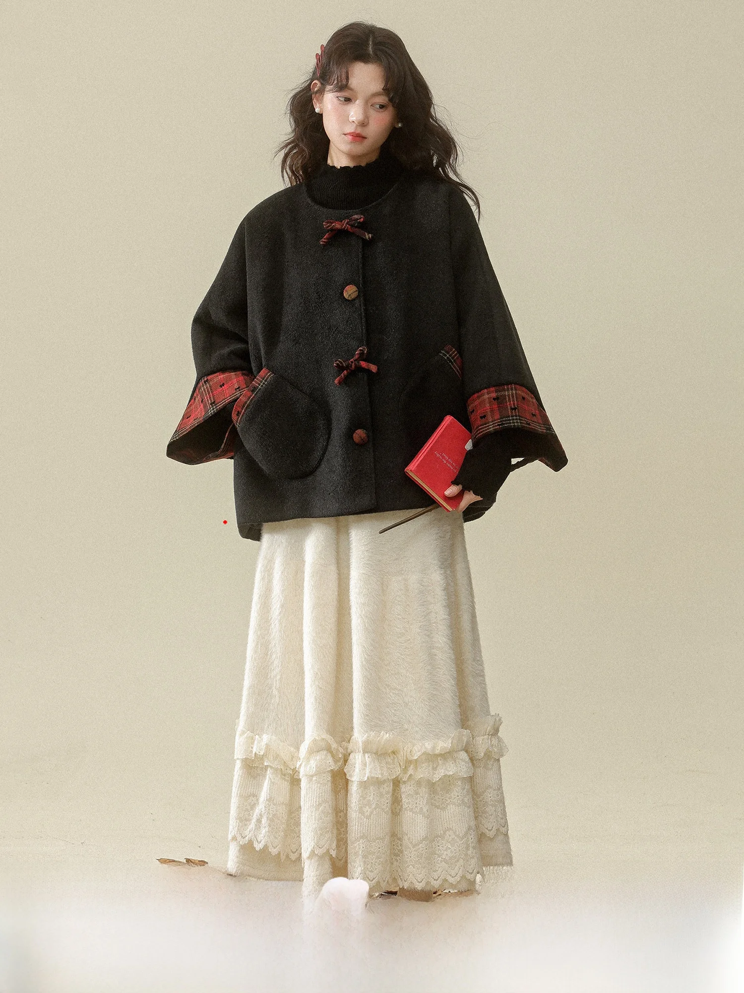 

Съемная шапка-капюшон Lotus 2025: Новое шерстяное пальто с отстегивающимися цветными вставками и шапкой, зимняя шерстяная верхняя одежда для женщин