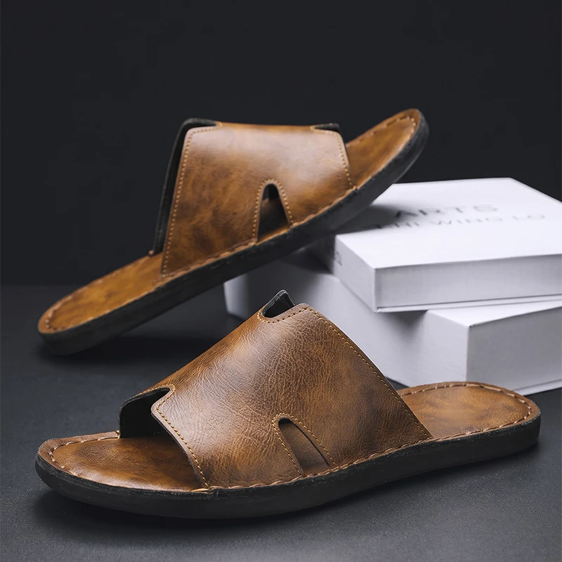 Fashion Men's Slippers Summer Outer Wear Non-Slip Wear-Resistant Casual Luxury Slippers Leather Slippers Outdoor