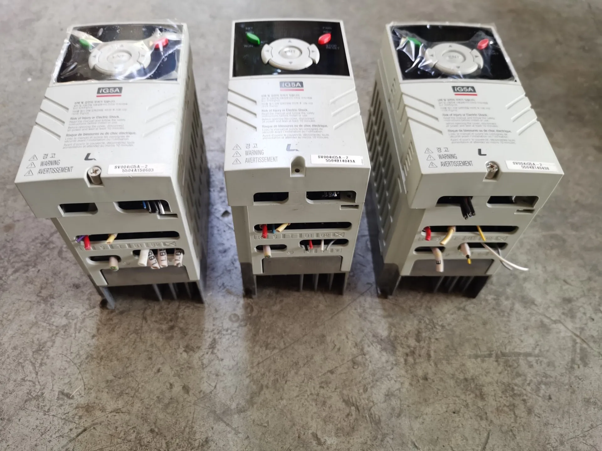 SV004iG5A-2 وحدة تحكم العاكس 0.4KW 220V ل LS SV004iG5A-2