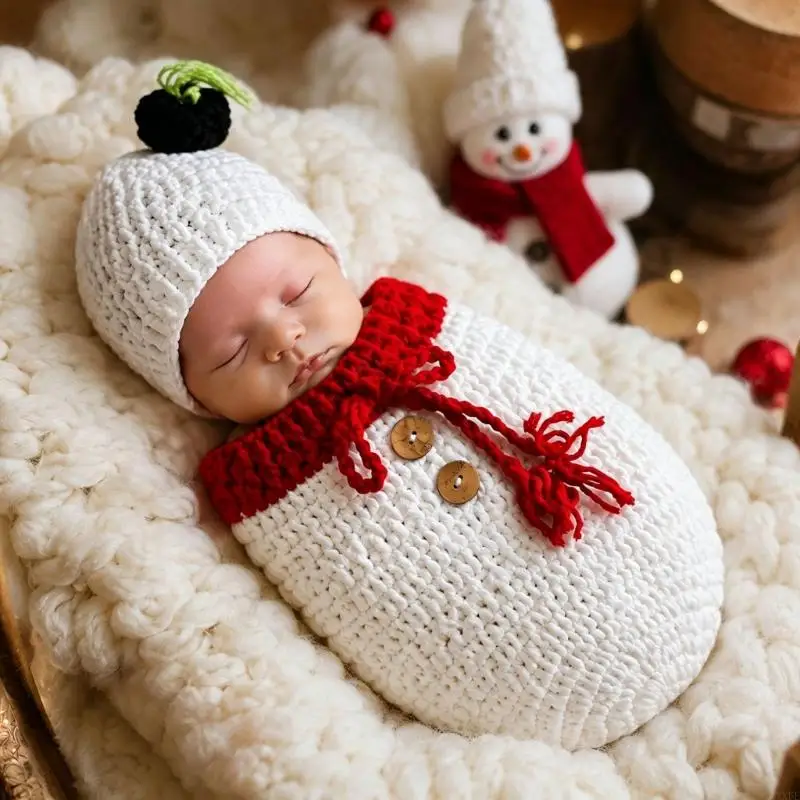 Holiday Portrait Photo Prop Set for Newborn Photography with Textured Yarn Styling, Christmas Theme and Family Portrait Use