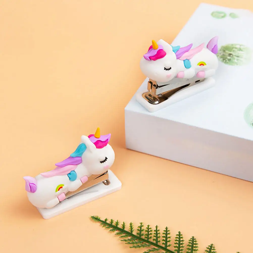 4Pcs Compact Stapler Set Cartoon Crocodile Shaped Portable Mini Stapler for Students Classroom Home Office Kawaii Desk
