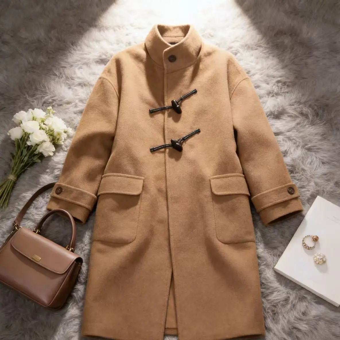 

Korean Chic Thickened Woolen Coat Women's Winter New Style Retro Buttoned Outerwear Casual Loose Fit Long Sleeve High Waist