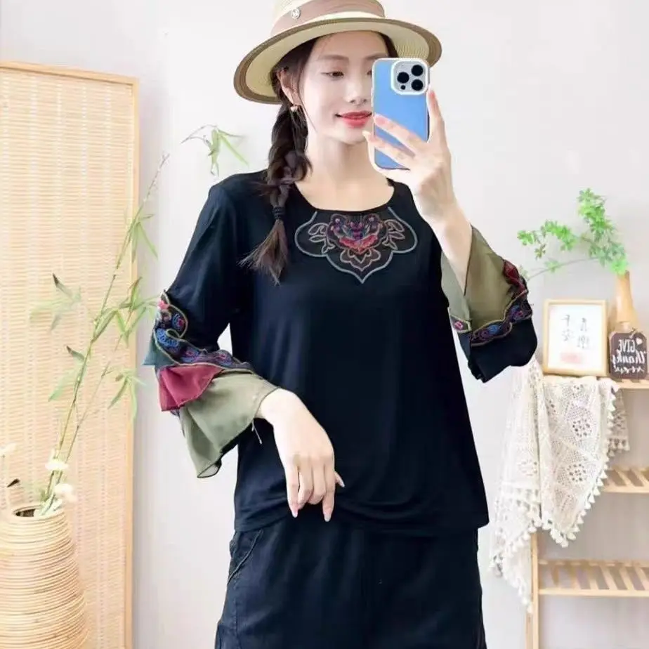 

Traditional Chinese Vintage Blouse National Flower Embroidery Jacquard Embroidery Oriental v-neck Folk Coat Ethnic Hanfu Tops