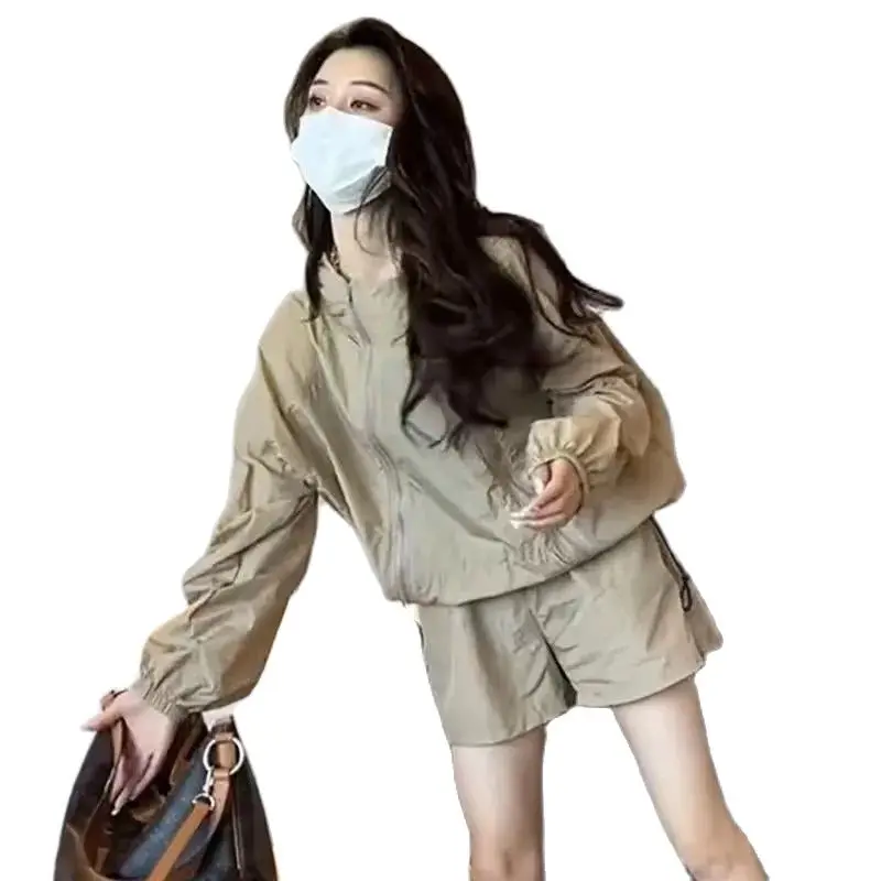 

여자골프복 Korean Golf Suits Quick Drying Sports Set Summer Women's Golf Wear 2024 New Two Piece Set Fashion Hooded Sunscreen Shirt