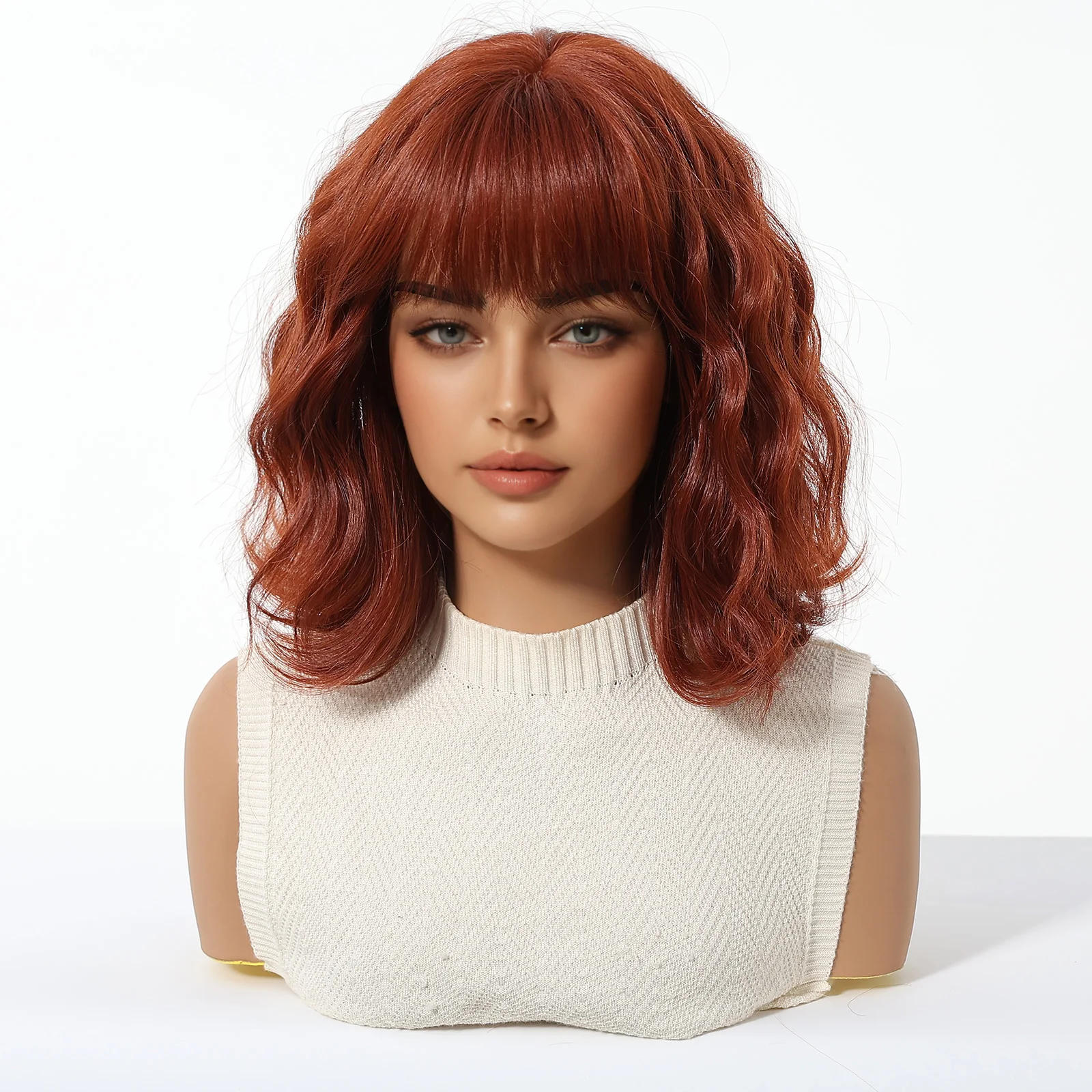 Parrucche Bob ondulate rosse con frangia Parrucca sintetica corta Capelli finti naturali per le donne Festa quotidiana Lolita Uso fibra resistente al calore