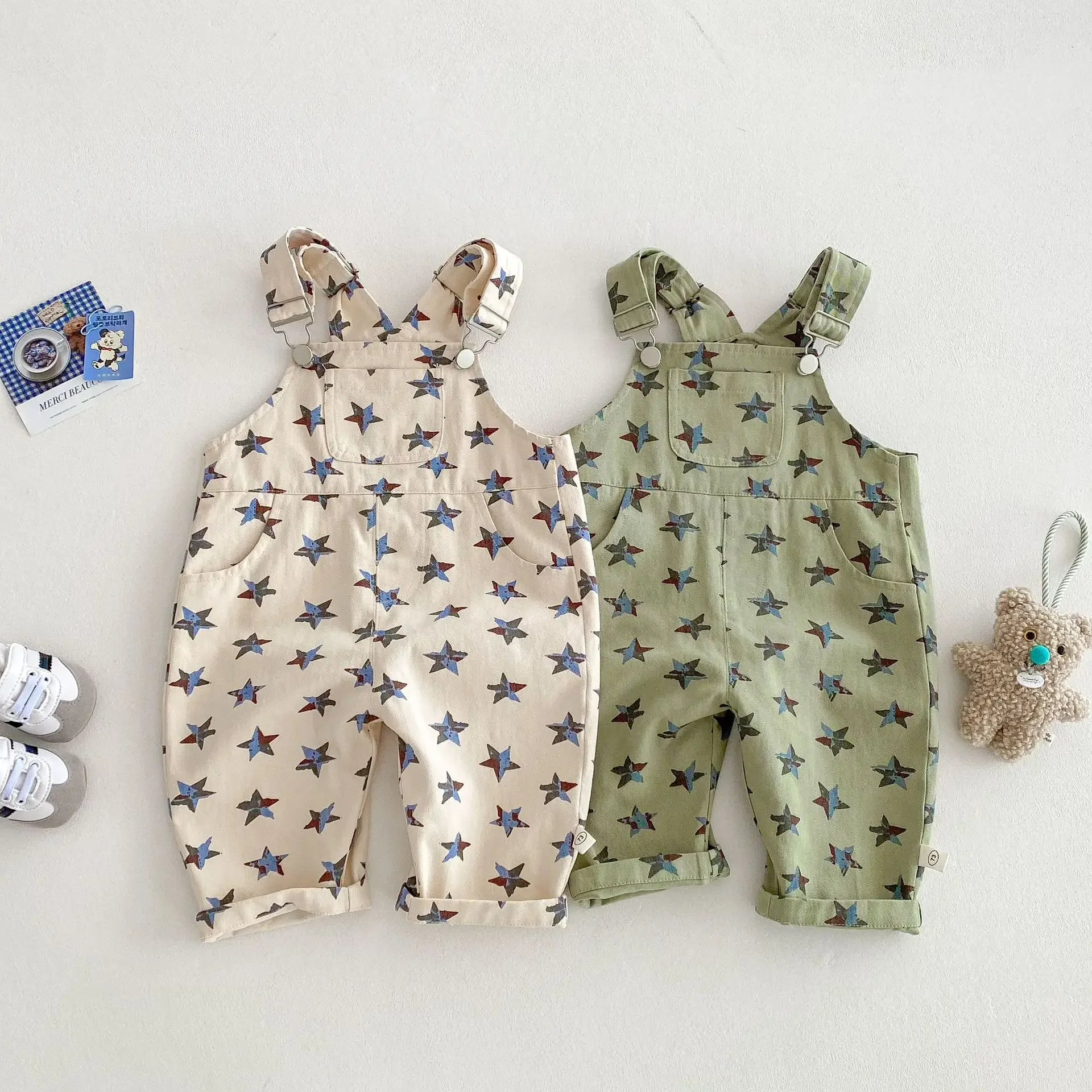 

2025 Spring New Fashionable Overalls for Kids - Trendy Starry Pinafore Jumpsuit for 5-Year-Old Girls, Korean Style