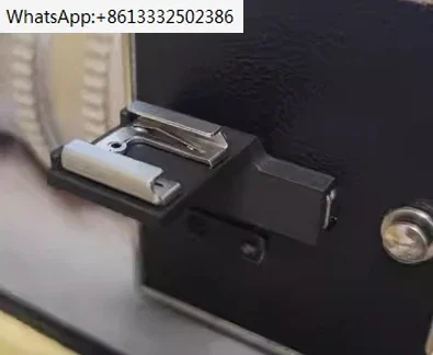 

Аксессуары для холодных креплений серии 500: таблички, наклейки для холодных креплений, шнурки для светомеров