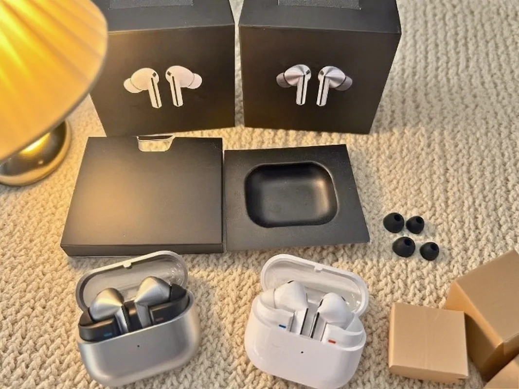 

A new trend is R630, which features high-quality Bluetooth and Buds3 Pro.