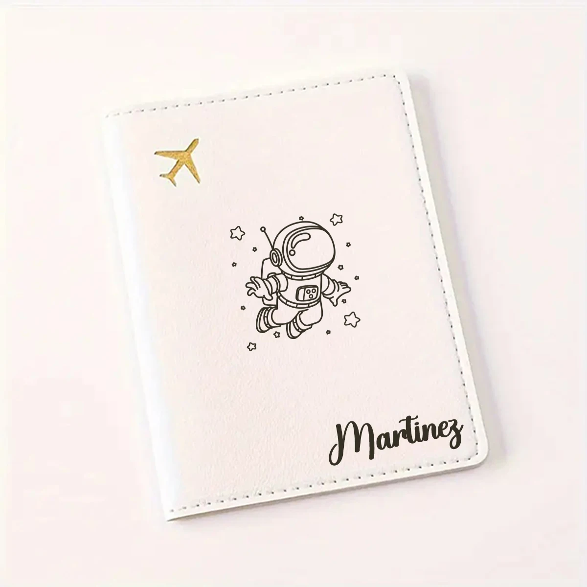 

Персонализированная обложка для паспорта с именем, подарок для пары, премиум-класс, из искусственной кожи, стильный дизайн, 1 шт.