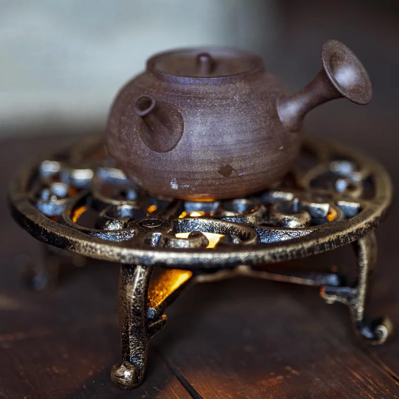 Handmade Vintage Cast Iron Candle Holder Creative Teapot Trivets Candle Heater Tea Stove Coffee Milk Tea Warmer Base Accessories