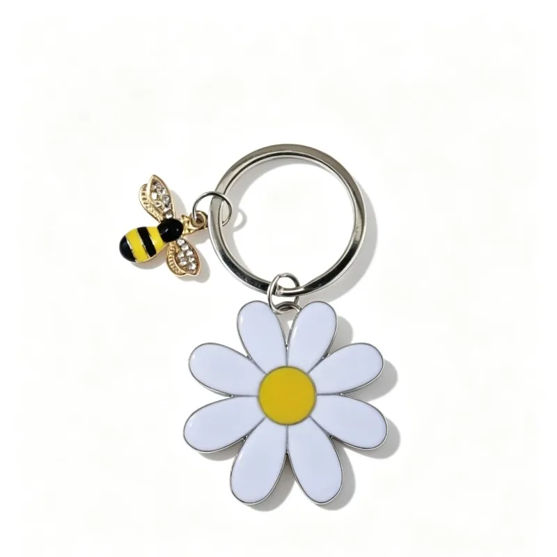 Stainless Steel Keychain | Small Flower Charm for Bags & Car Keys, Nature-Inspired Accessory