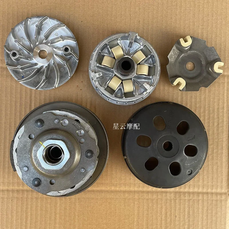 Suitable for Lifan Motorcycle KPV150 LF150T-8 Driven Wheel Driving Wheel Front and Rear Pulley and Swing Wheel