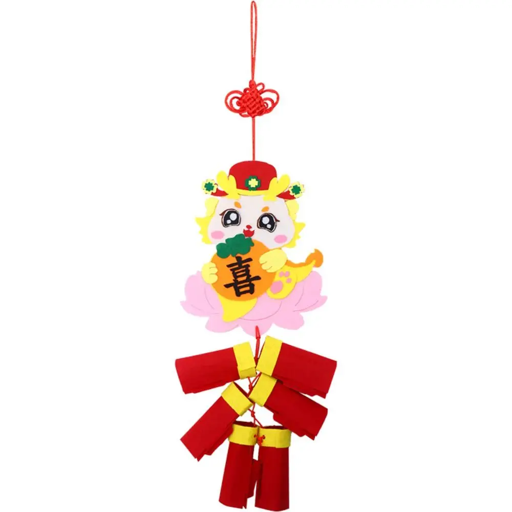 Crafts Chinese Style Decoration Pendant Dragon Pattern Maroon New Year Educational Toys with Hanging Rope Layout Props