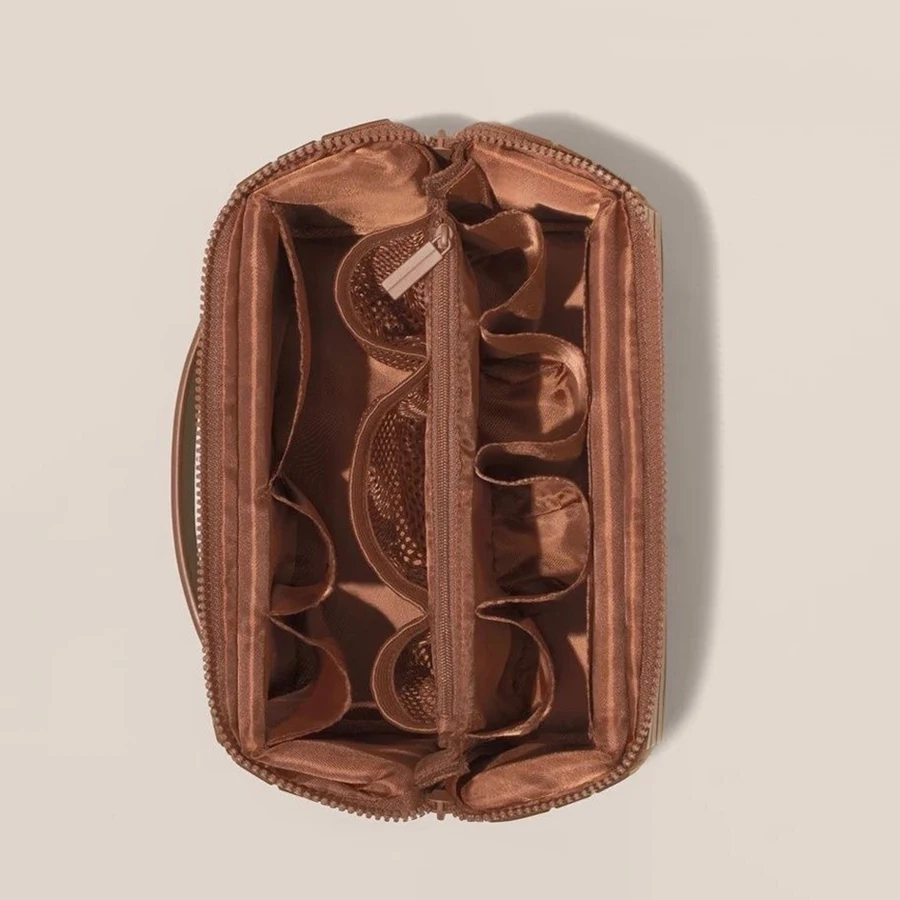 Thumbnail 3 - #20 Top Cosmetic Makeup Bags Picks for Every Budget
