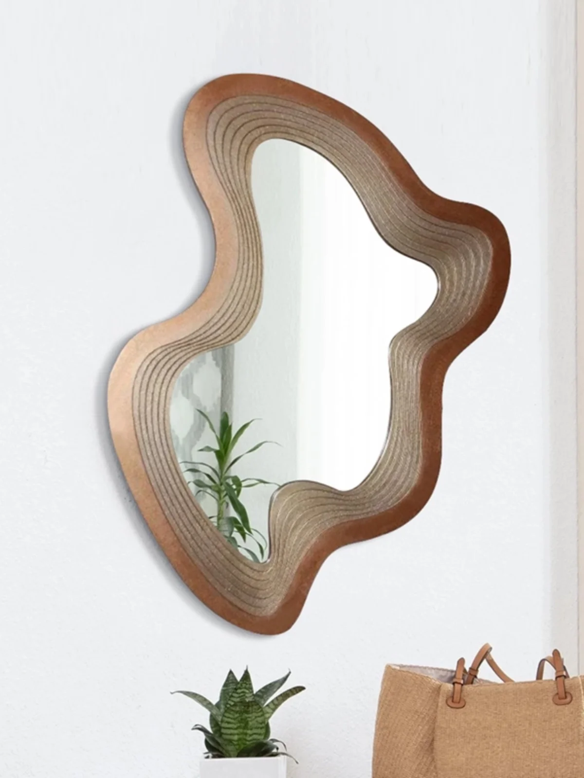 French Minimalism Special-Shaped Mirror Modern Furniture Wall-Mounted Mirror Hotel Decoration Creative Large Mirror Size 50x70cm