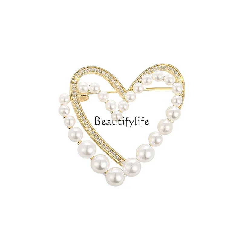 

Pearl Heart Brooch High-End Female Niche Exquisite Coat Ornament Sweater Corsage