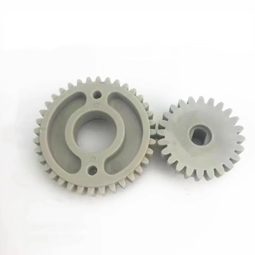 Automatic milk tea sealing machine gear accessories Yifang good helper Kaiwei and other automata universal