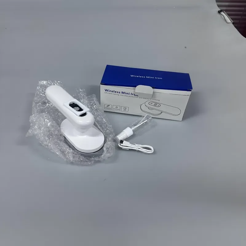 EE1 for Strong Steam Output Wireless Mini Electric Iron USB Dual Voltage Design for Heavy Fabrics and International Travel
