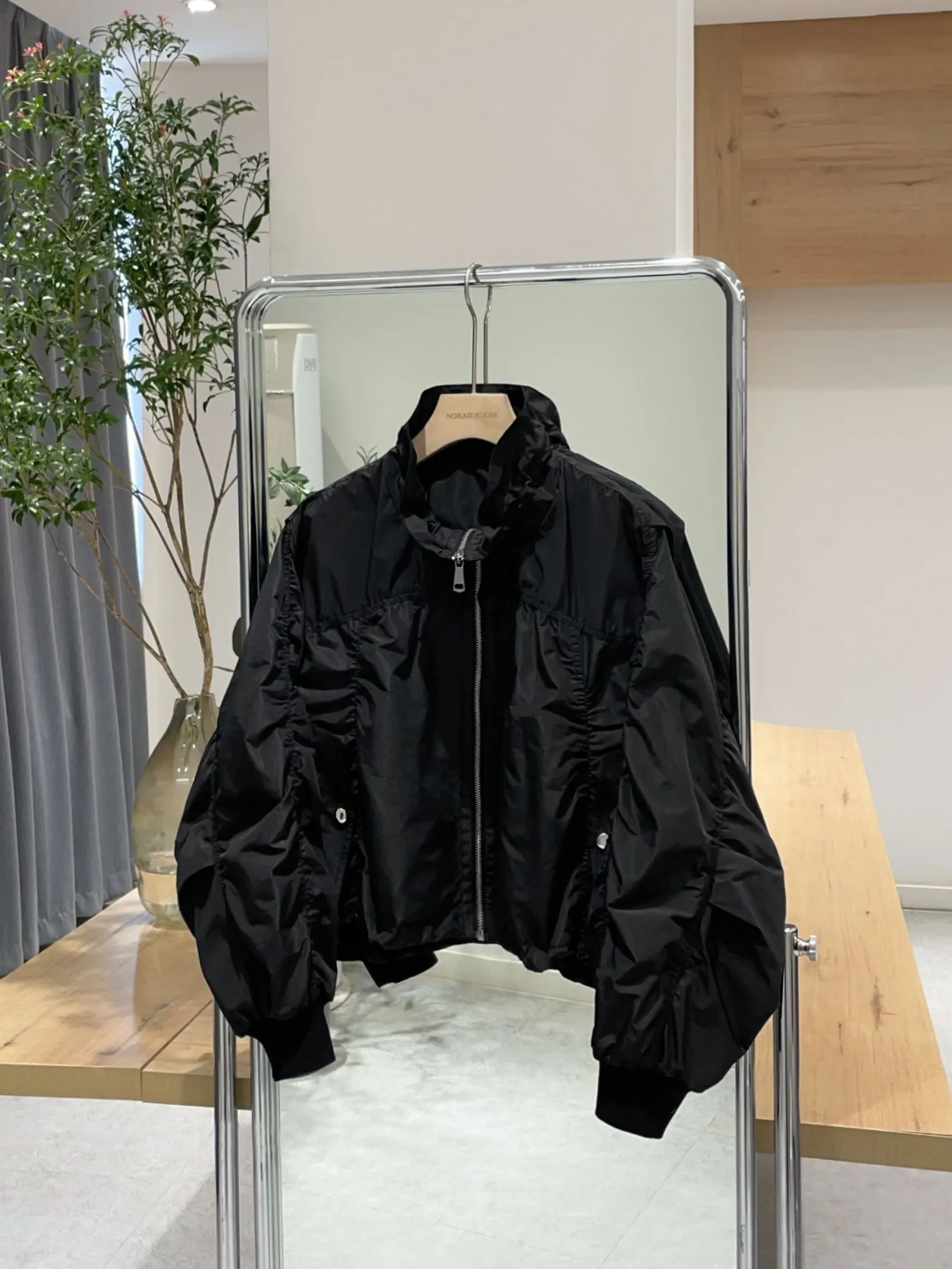 Nok Xiaola Authentieke Lente 2025, Nieuwe Collectie High-End Merk V-Home Poster Sle Dstring Jaet Bovenkleding Dames Faion