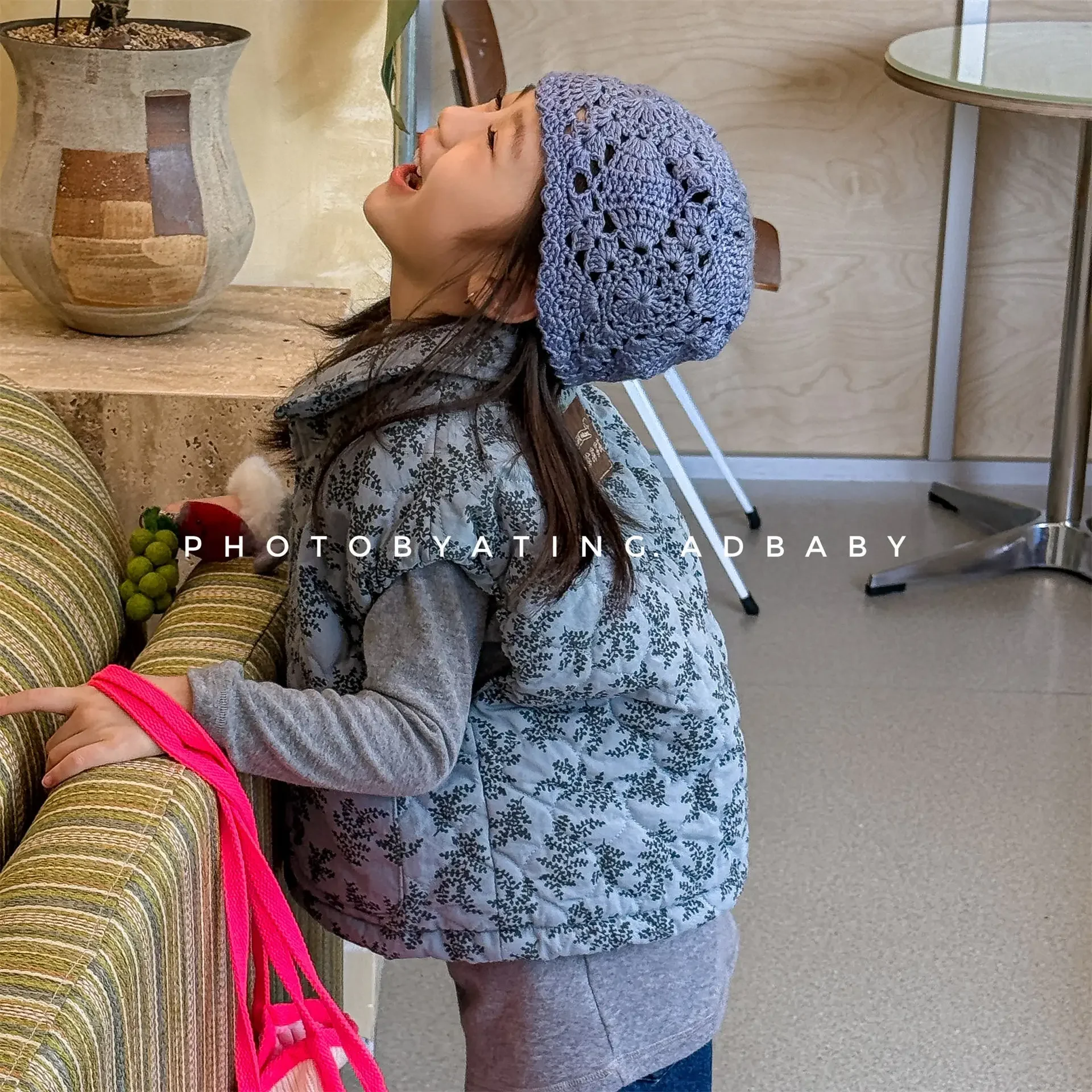 

2025 Autumn Winter Girls Waistcoat Vests Korean Quilted Cotton-padded Children's Sleeveless Warm Jacket Vests Outerwear