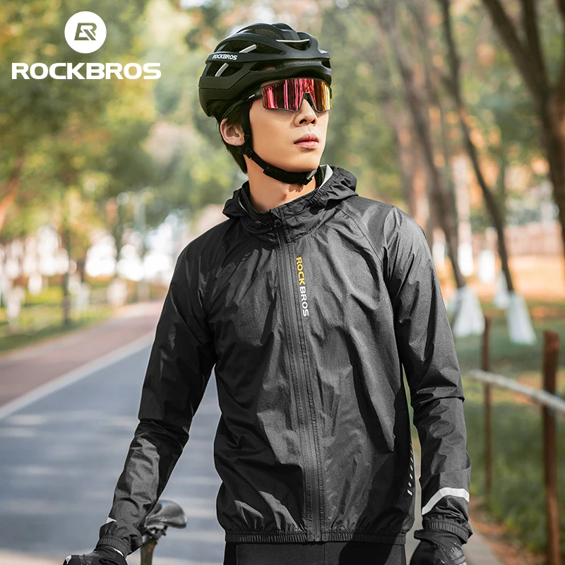 ROCKBROS Cycling Raincoat Quick Dry Breathable Lightweight Waterproof Jacket Foldable Hooded Jacket Men Outdoor Cycling Clothing