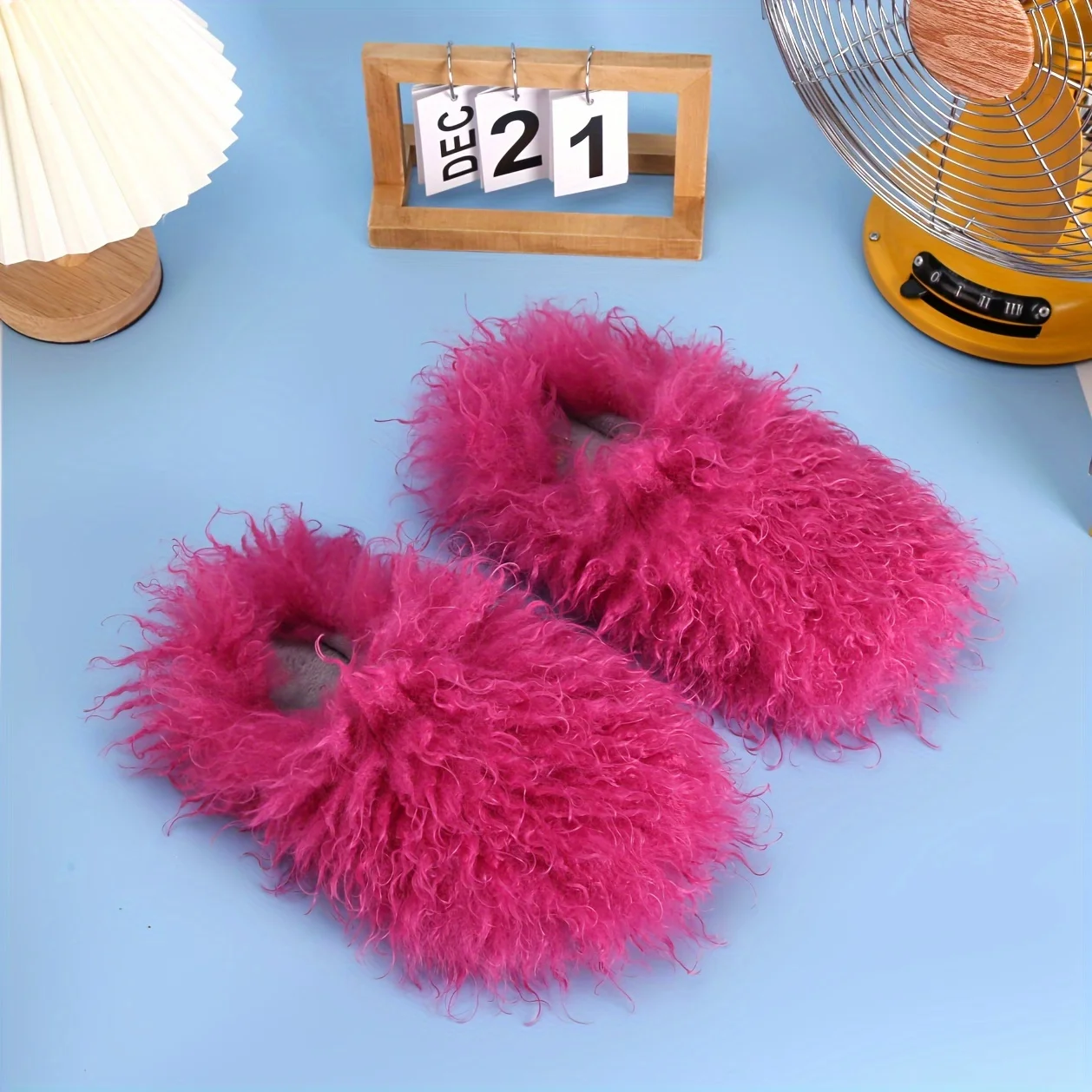 شبشب مريح من الفرو الصناعي للنساء - نعل EVA مبطن بالقطيفة وغير قابل للانزلاق، مثالي لراحة داخلية وهدايا عيد الميلاد #3