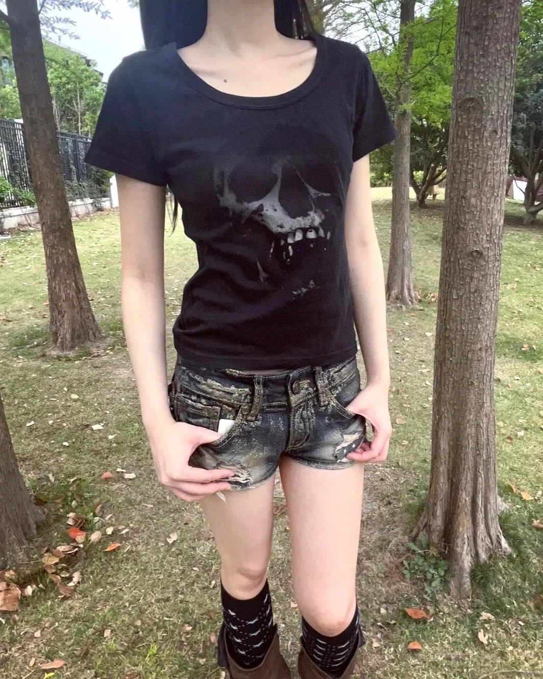 T-shirts Harajuku Shoujo Meisje Esthetische Kleding Gothic Schedel Print T-shirt Leuke Aardbei Grafische Tees Femme Shirt Slim Crop Top