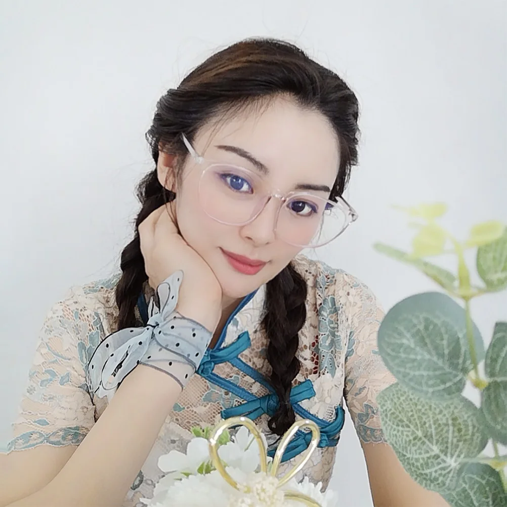 

2pcs Light Glasses Fashion Eyeglasses Party Photo Props Lightweight Durable Comfortable Simple Design Fits Most