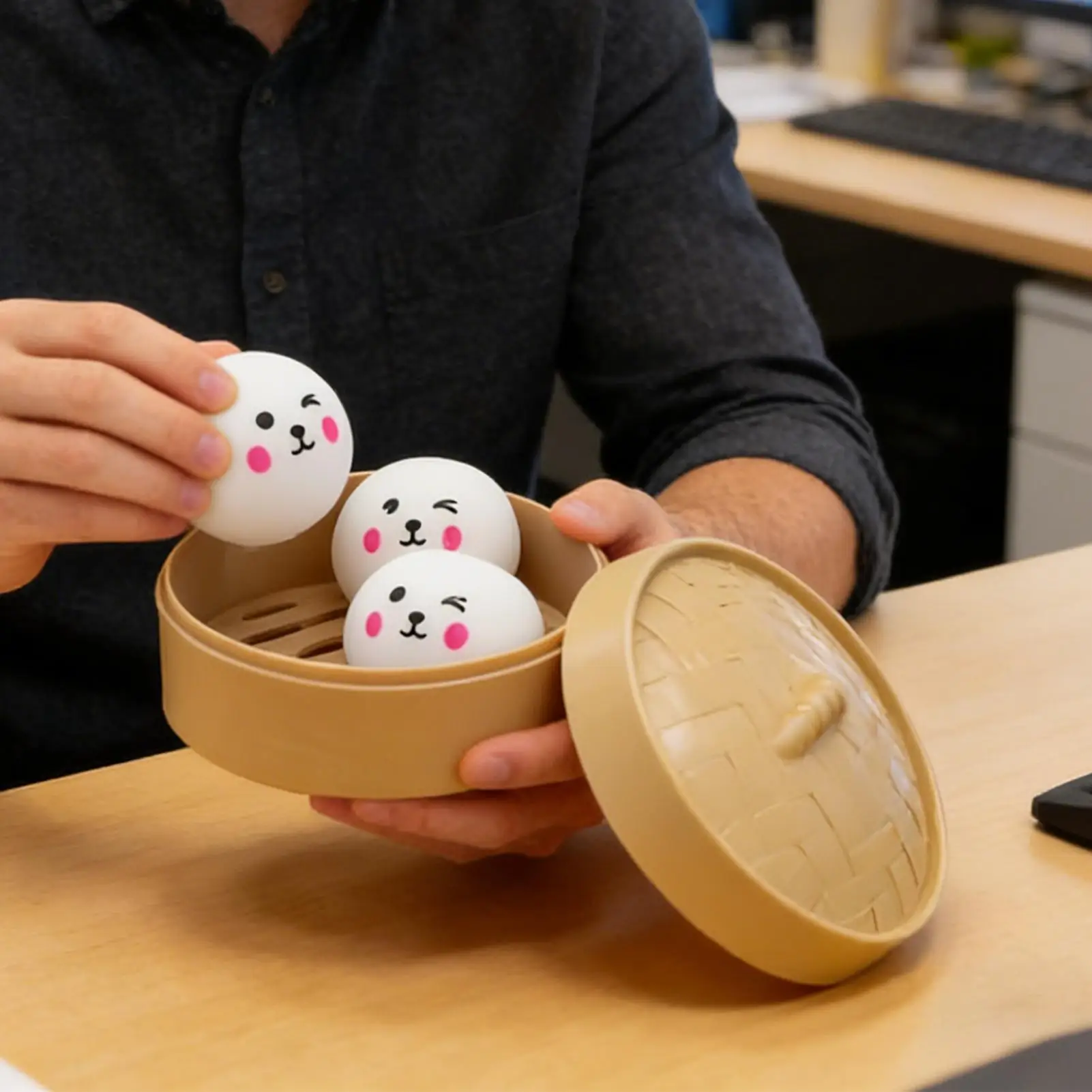 

Набор из 3-х медленно восстанавливающих форму мягких игрушек-антистресс: милые сенсорные шарики-буны для снятия стресса для мальчиков, девочек, подростков, взрослых и студентов