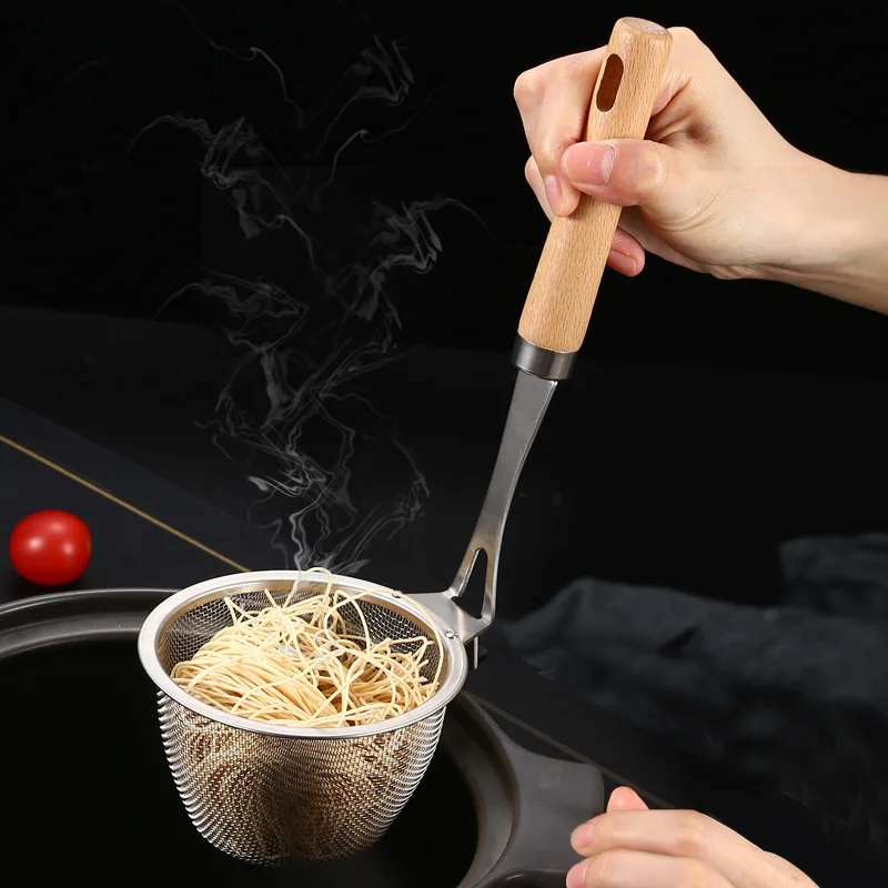 Stainless Steel Hot Pot Colander Noodle Deep Drainer Frying Basket Sink Strainer with Wood Handle for French Cooking Spoon