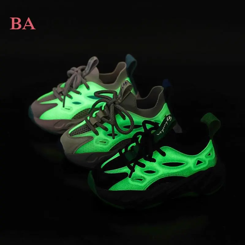 Kids Fashion Luminous Shoes for Girls Boys Children Casual Sneakers Toddler Running Walking Sports Shoes Soft Tenis Size 26-37