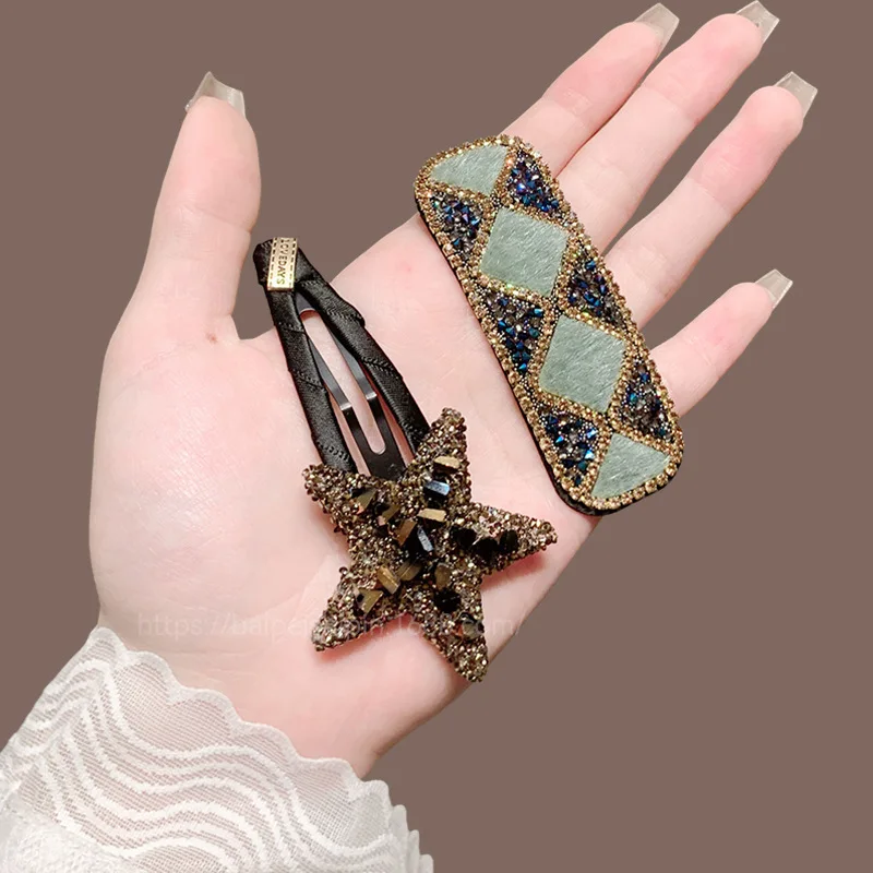 

Новинка 2025 года: Элегантная универсальная заколка для волос с блестящими стразами в форме маленькой звезды, заколка для челки, боковая заколка, заколка-хлопушка, украшение для волос.