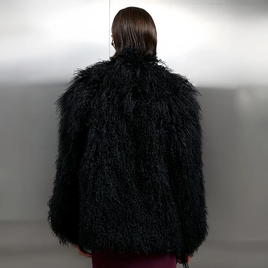 Cappotto di vera pelliccia mongola Cappotto di lana di pecora da donna nero Cappotto corto di pelliccia di agnello con colletto Giacca pelosa Cappotto di pelliccia naturale di lusso