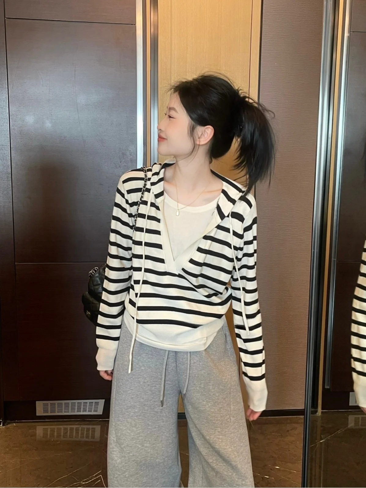 Herbst Winter Damen Gestrickter Kapuzenpullover Streifen Langes Sve Top Lässiges, lockeres T-Shirt in Länge Weiche Viskose-Polyester-Mischung