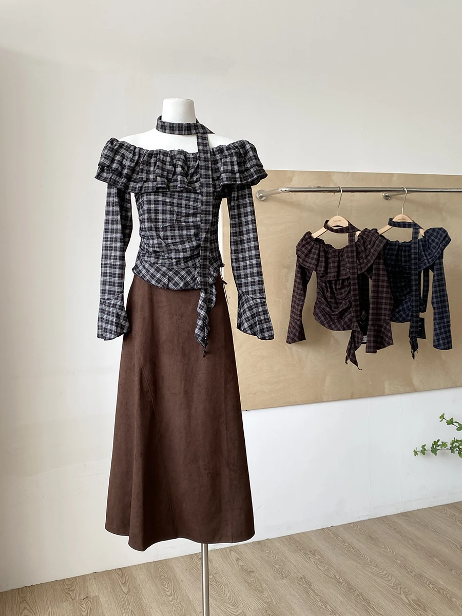 

2025 Autumn New Korean Style Plaid Slimming Long Sleeve One Shoulder Shirt Women's Fashionable Top Polyester Fiber Short Length