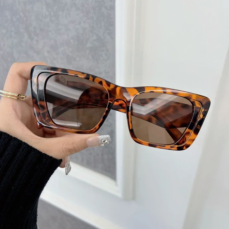 

Retro Cat Eye Sunglasses Women Men Fashion Designer Vintage Sun Glasses Female Male Shades Punk Outdoors Mirror Oculos De Sol