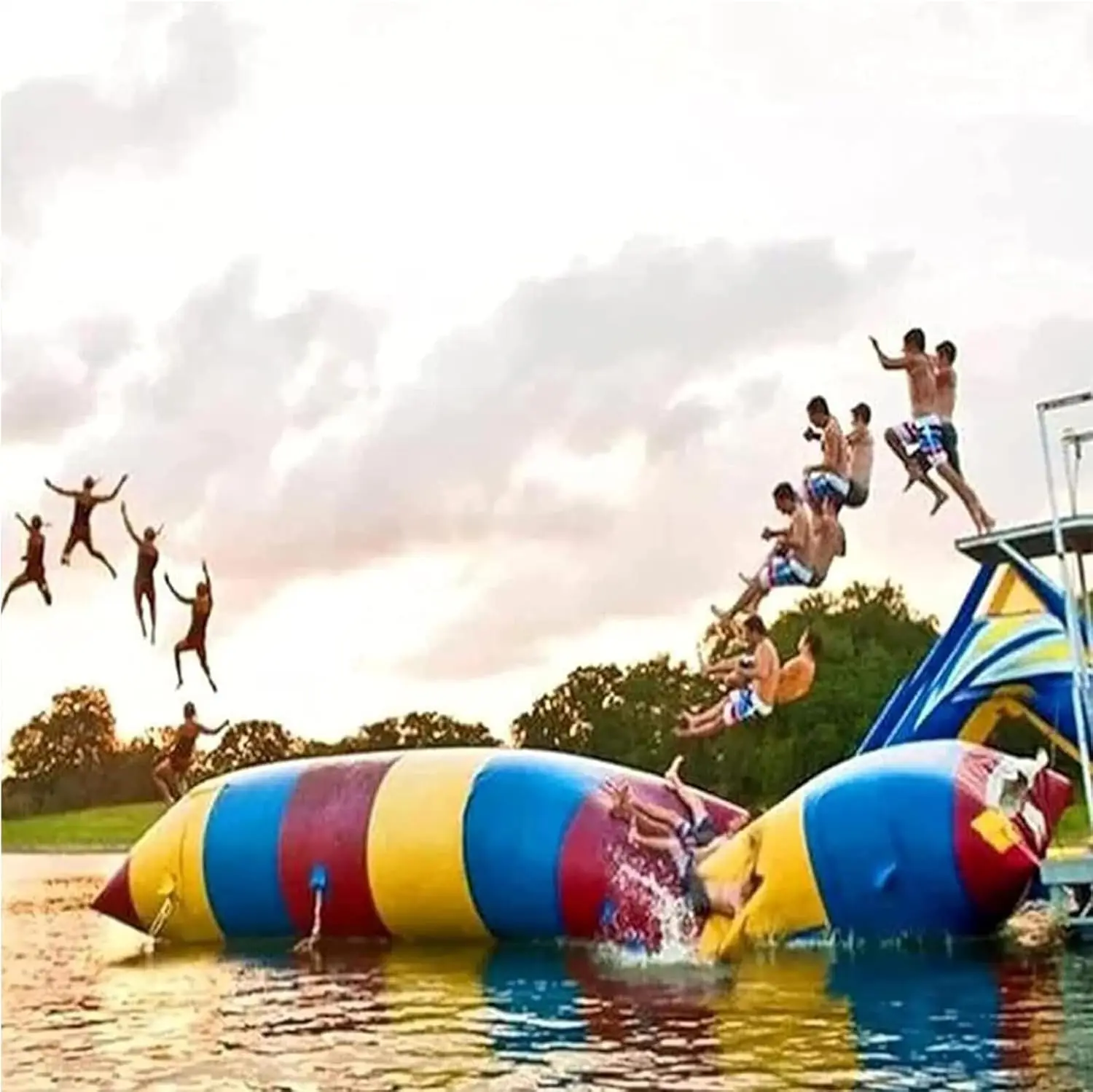 Water Park Game Pillow Inflatable Water Blob Catapult Inflatable Water Drop Jumping Bag for Lake