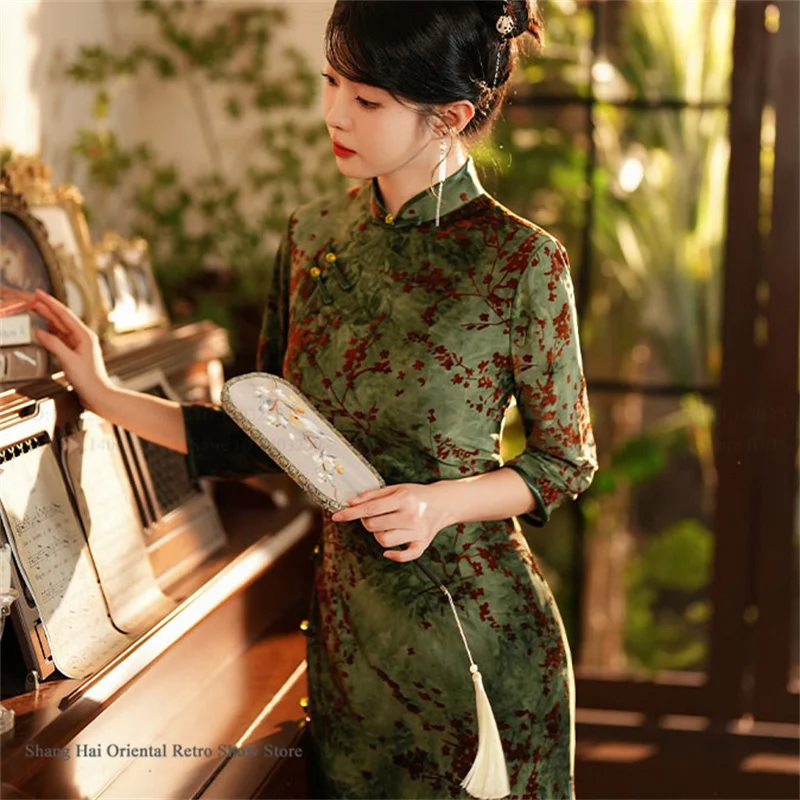 

Винтажное зеленое жаккардовое длинное платье-ципао в улучшенном китайском стиле, сексуальное, традиционное вечернее платье, восточный национальный костюм