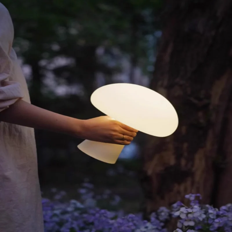 

Современная светодиодная настольная лампа в виде гриба с зарядкой и затемнением USB для гостиной, кабинета, спальни, детской комнаты, прикроватное украшение, окружающий свет